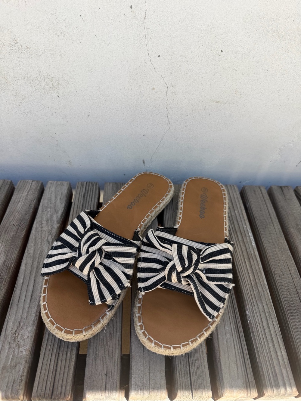 Black & White Striped Bow Espadrille Slide Sandals - Women